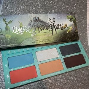 sugarpill Edward Scissorhands palette (Discont’d)